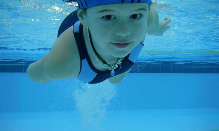 The Benefits of Swim Lessons for Kids